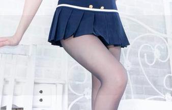Beautyleg – Belle在旅拍，原图比作品还生动，我的脑海里全是‘飞翔’的场面！