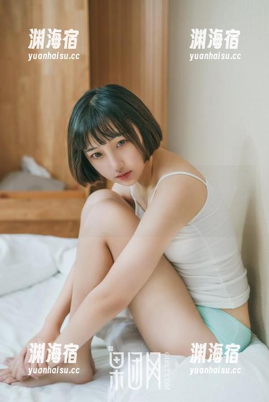 GIRLT果团网-莫雅淇 GIRLT果团网 - 最怕空气突然安静,莫雅淇的套装在原图里炸裂,真让人感到窒息!