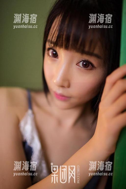 GIRLT果团网 - 看到陈雅漫的学妹图集更新，我的脑海里突然冒出了好多想象…