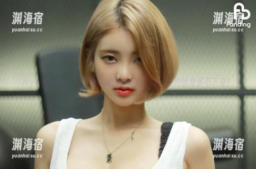 Hyoyeon(김효연)的白裙也太有风了吧？精选图集停不下来！