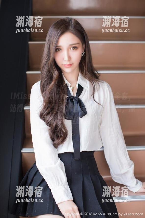 IMiss爱蜜社-nova李雅 IMiss爱蜜社 - nova李雅职业装全套,站得笔挺,这气势简直让人耳目一新,原图难道会泄露太多?