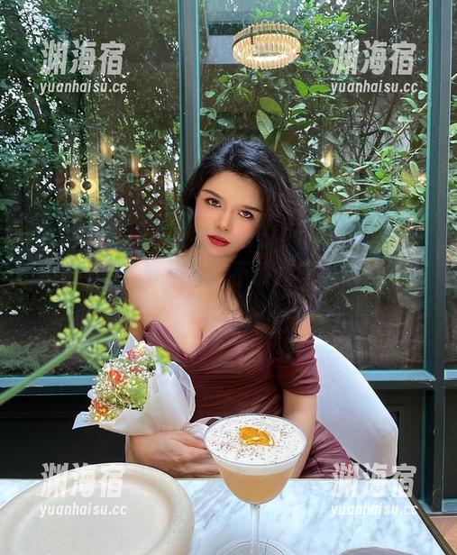 Jessie婕西 微密圈 - 这不又是Jessie婕西的少女美图吗?不下载不行,不然我晚上都睡不着觉!