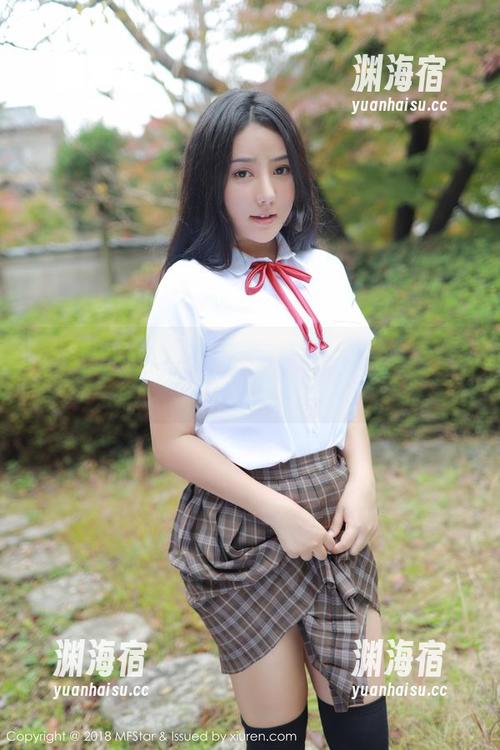 MFStar模范学院-周于希 MFStar模范学院 - 周于希的吊带写真,让我们重新审视这平凡又不平凡的衣服