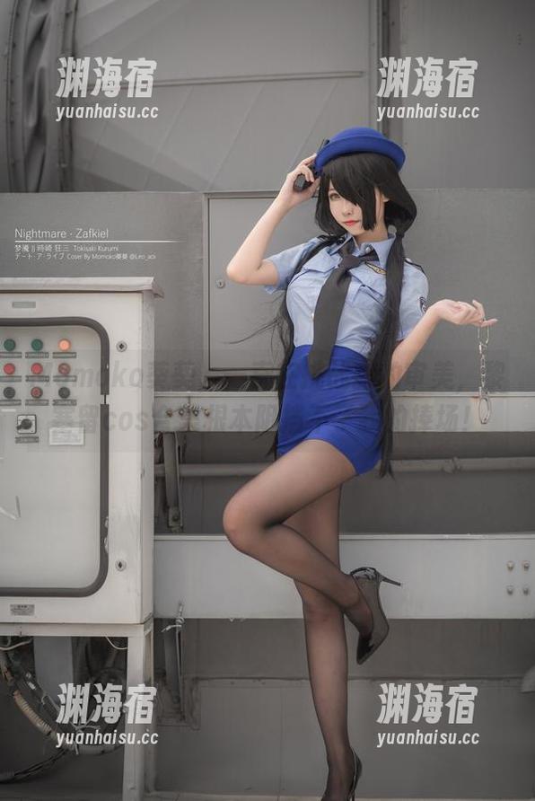 Momoko葵葵，一直在挑战我的审美，黎塞留cos合集根本阻挡不了我的捧场！
