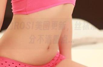 新一季的ROSI美图更新，丝袜常常让我分不清重点…