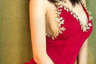 UGirls尤果网 – 李丁丁的高清写真，体操服穿搭眼花缭乱，你以为这是运动吗？