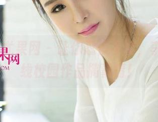 UGirls尤果网 – 让你忍俊不禁，李思宁在线校园作品搞事情！