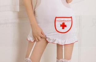 UGirls尤果网 – 田慕儿的短裤，又来更新！你想到了吗？腿！