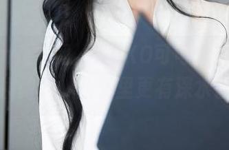 Xiuren秀人网 – KOKO可可泳池，原图一撞即醉，图册里更有深水区。