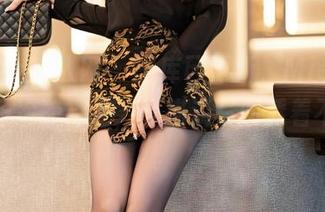 Xiuren秀人网 – 图库已更新，Mieko林美惠子冷静裸足，轻描淡写间透着不简单。