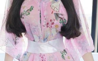 Xiuren秀人网 – 清爽的余贝拉bella泳装写真，难以抗拒的夏日氛围？