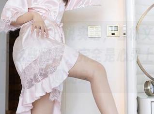 Xiuren秀人网 – 说实话，看林文文在连体衣里的这些图片，完全是心灵上的小逗趣加身！