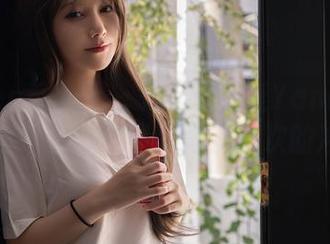 Xiuren秀人网 – 光看王馨瑶Yanni的女神套图就有种想下载再看一次的冲动。