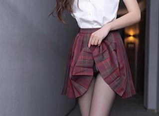 Xiuren秀人网 – 精选静颜宁自拍，果然是颜值与才华的双全。