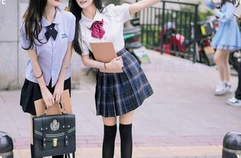 YouMi尤蜜荟 – 当周于希遇上夏天，作品里的每一丝微风都让人心痒。