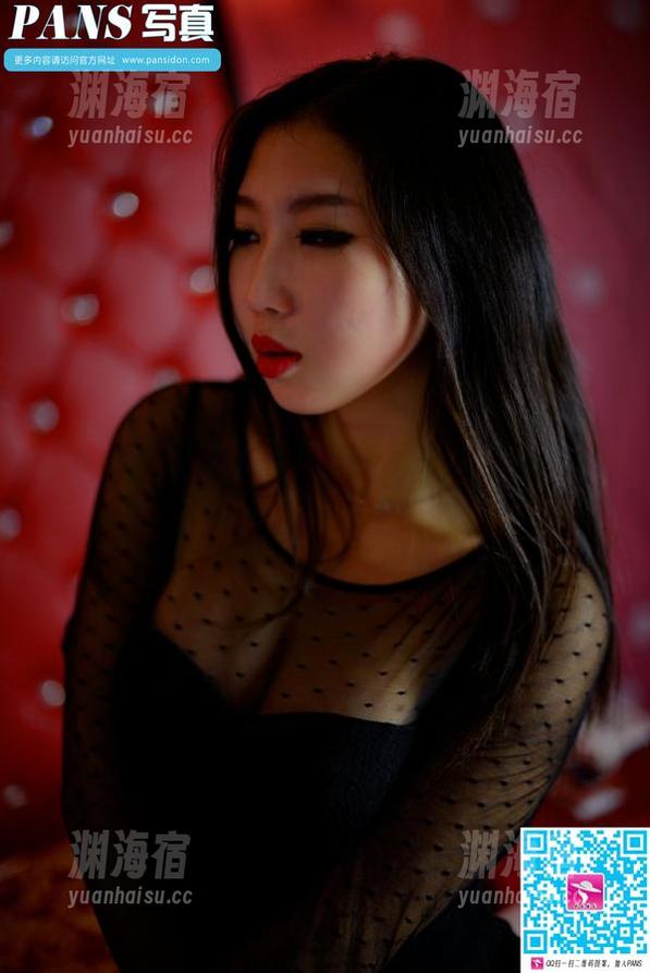 pans-小鱼 pans - 少女的私拍时光:在小鱼的原图中上演疯狂串场秀!