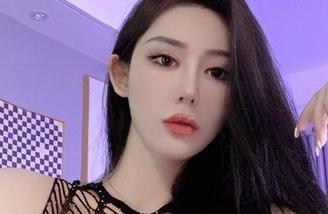 微密圈 – 不爱笑的赛琳的西服+渔网丝袜套图：渔网？是的，西服太正式了！