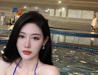 微密圈 – 刷图刷到停不下来的资源，不爱笑的赛琳的视觉刺激让人直呼‘不可能!’