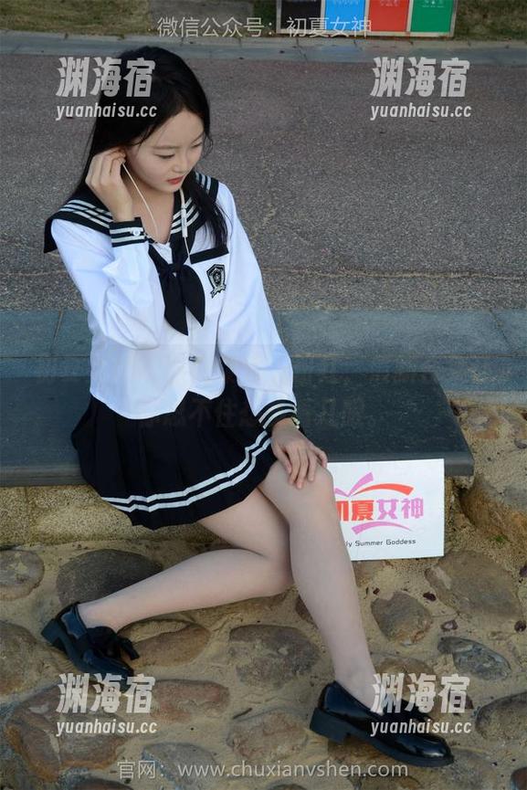 初夏女神 - 当柒柒遇上粉红，最新合集让你忍不住想多看几眼。