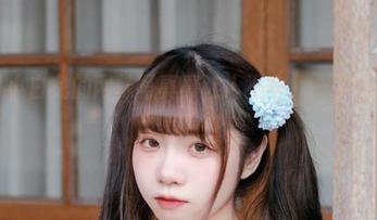 这可可小白兔的网袜写真真让人不舍，一次看个十遍也不为过～