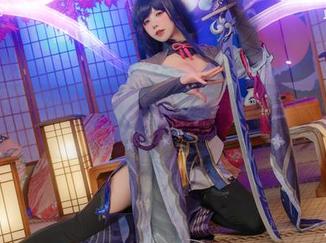梦中婚礼：咬人小小兔的迷幻写真，原图亮点在哪里？快来找找！