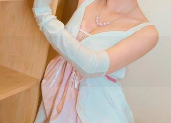 喵糖映画 – 今天的更新是：lovely呆玄和她的棉袜，叹服于简约之美。