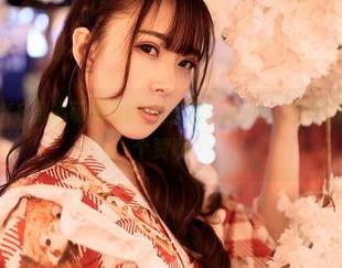 嗲囡囡 – 看K8傲娇萌萌的内衣美图，心想，这更新的速度得给个赞啊！