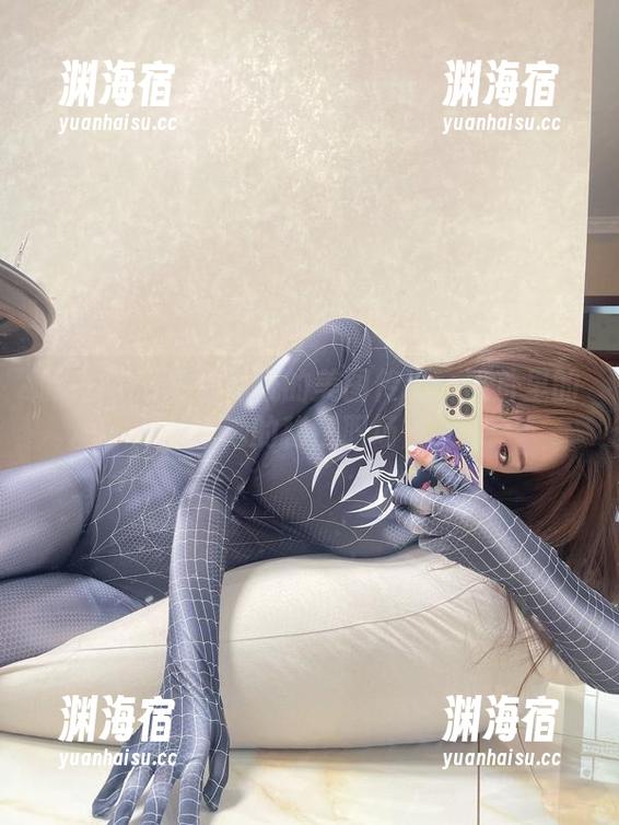 微密圈 - 奶宝妹纸的美图传说：照片里的椅子和她的秘密职场日记。