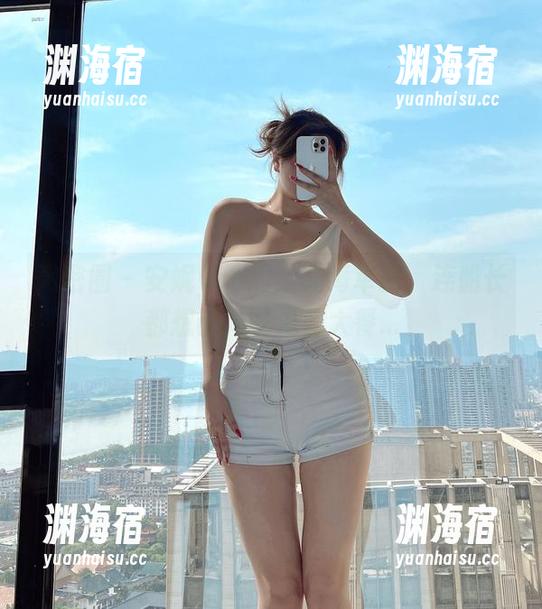 安妮yoo 微密圈 - 安妮yoo的全套海军装,连船长都想请她吃海鲜大餐...