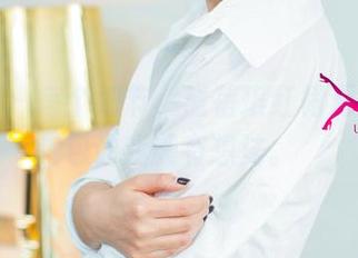 尤果网 – 每个细节，黛蓓琪红裙无圣光图包让我颇有想法。