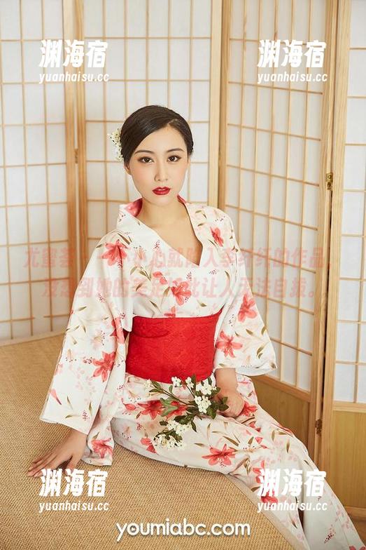 尤蜜荟 - 一不小心就陷入李纤纤的作品，没想到她的美足如此让人无法自拔。