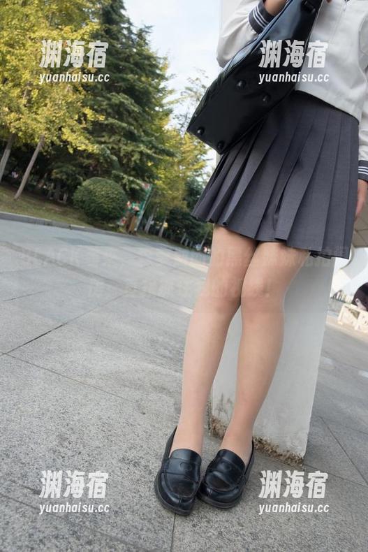 森萝财团 BLACK袭来,森萝财团的黑丝妹妹私拍闺房,直接抓住我的视线!