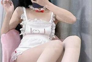 微密圈 – 迷失在校园的汤圆可甜了，写真集资源见招拆招