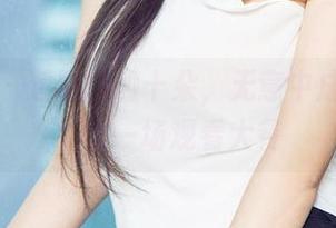 爱尤物 – 透明的孟十朵，无意中成了我眼中的一场观看大餐
