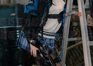 白莉爱吃巧克力的私房美图，怎能不让人多看几眼呢？这妹妹……呵呵，大家懂的。