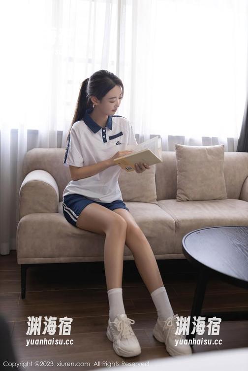 秀人网-杨晨晨 秀人网 - 杨晨晨的裤里丝,图册里竟然隐约闪现了一点色彩,原图让我想歪了。