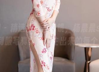 秀人网 – 精选短裙与眼镜，杨晨晨sugar的OL制服写真集，催生出来的每个妄想…