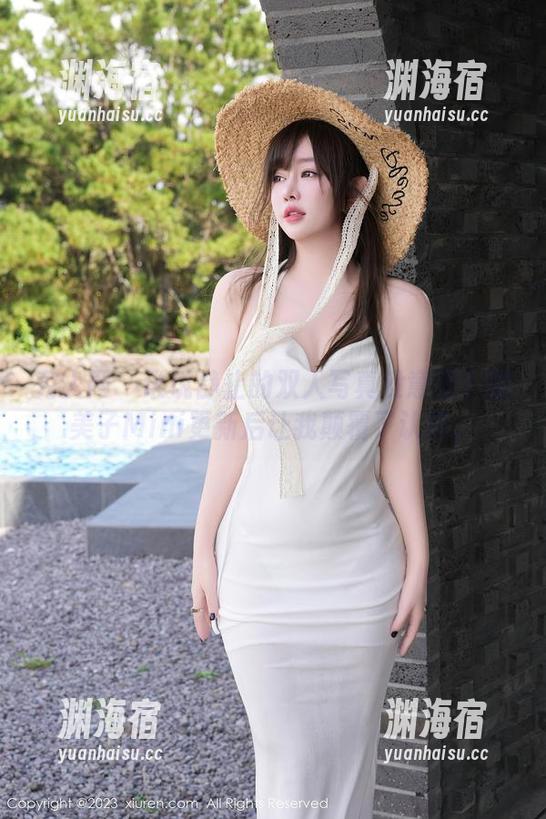 秀人网-糯美子Mini 秀人网 - 谁说静止的双人写真没意思?糯美子Mini更新后让我颠覆了认知。