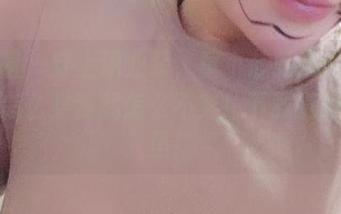 微密圈 – 穿上职业装，童小芯和我们说，别人怎么穿我就怎么不穿！下载链接在这里！