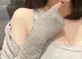 微密圈 – 今晚的私房时光：紫色哒豚豚体操服里的小桥段