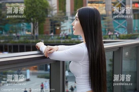 蜜桃社 - 伊琳粉色在线图集，时尚需要图集，而它却让我想起了泡泡糖！