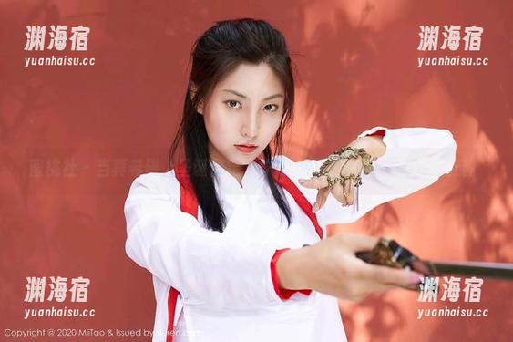 蜜桃社 - 当真希碰上圣诞：定制作品搭配心思满满的节日气氛。