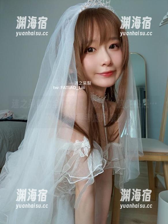迷之呆梨的全套写真，哎呀，这炙热感…下载之前要考虑好哦！