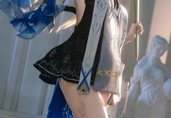 阿薰kaOri的全套写真，裸足走天下，谁说只要鞋子才能亮眼？