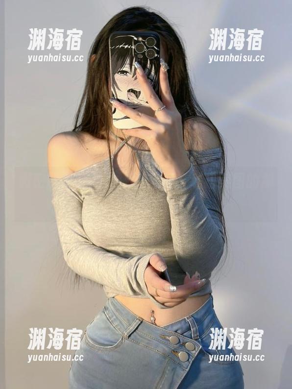 陈佩奇 微密圈 - 白丝之上,陈佩奇私拍美图的那些歪念