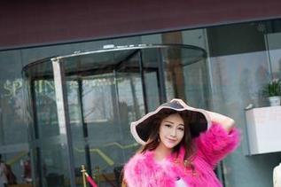 魅妍社 – 双马尾在线！陈嘉嘉Tiffany：意外的不会甩到隔壁的王大锤吗？