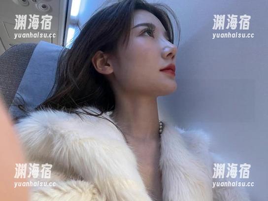 黎允熙 微密圈 - 说好的空姐呢?最新图包里的黎允熙,让我有种飞不起来的落寞。